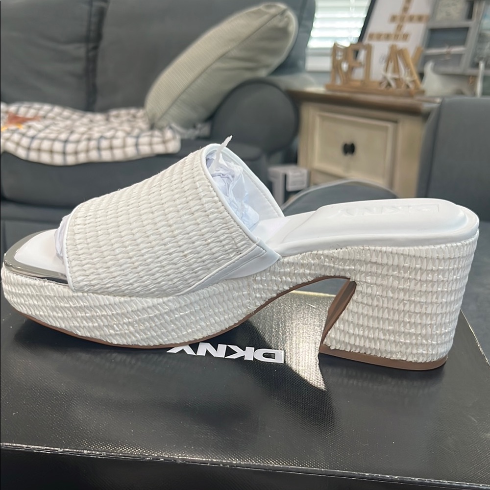 DKNY Desirae Slide Sandals - White